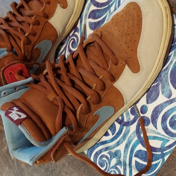 Nike dunks size 12 suede